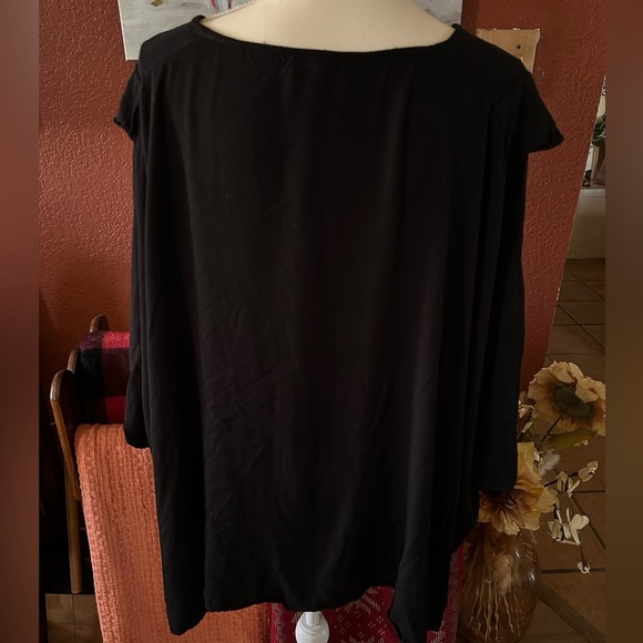 Andrée By Unit Blouse Ruffle Accents Black Size 1X - Picture 4 of 6